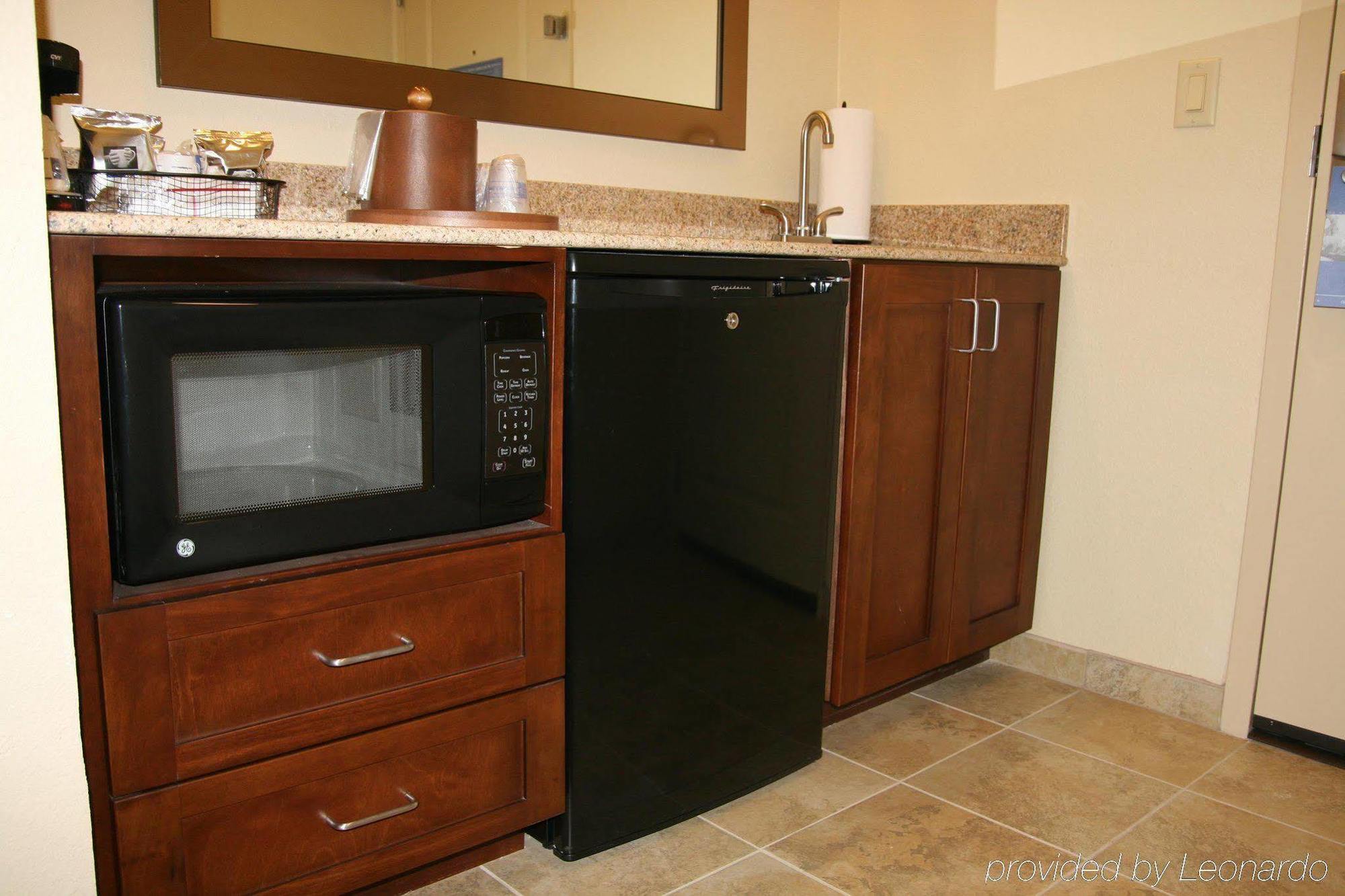 Hampton Inn & Suites Fort Worth/Forest Hill Bilik gambar