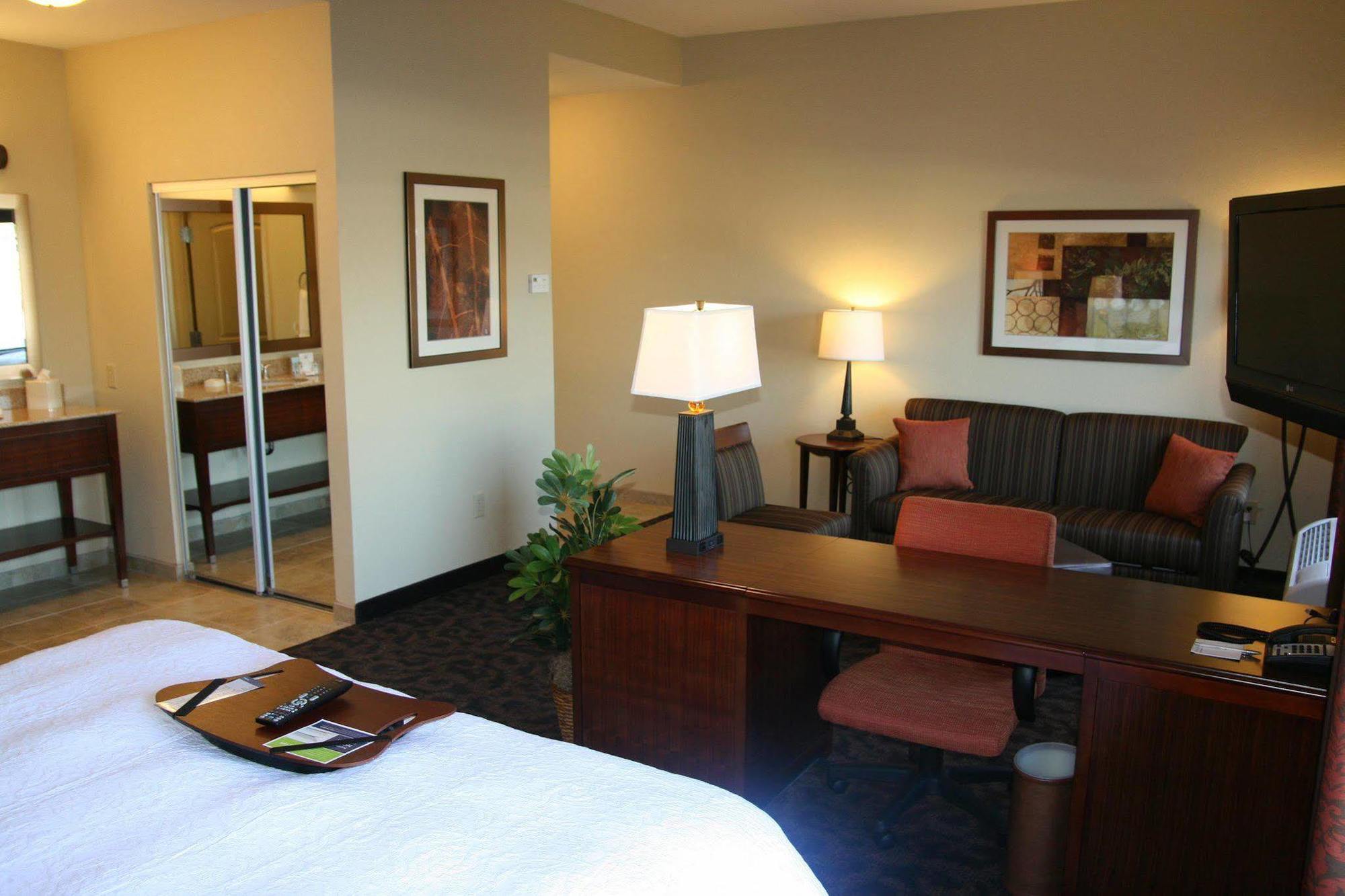 Hampton Inn & Suites Fort Worth/Forest Hill Bilik gambar